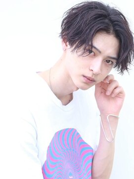 ザ サードヘアー 津田沼 annex(THE 3rd HAIR) センターパートゆるめパーマ［津田沼駅/メンズ/学割U24］