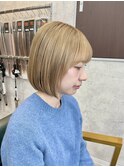 ブリーチ/切りっぱなしボブ/外ハネボブ/ハイトーンカラー