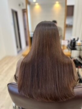 ミラ(MIRA) パサパサ・ゴワゴワ・ジリジリ髪からさらツヤ美髪へ