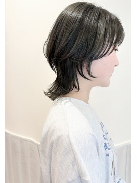 ネオリーブカップ 町田店(Neolive capu) ウルフカット メルティカラー 似合わせカット