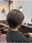 ショートボブ