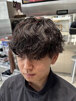 レタッチ バイ フィフス 天神大名(RETOUCH by fifth)&nbsp;福岡天神ゆるめシャドウパーマメンズマッシュウルフカット緩め