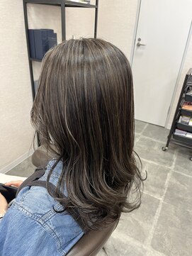 バセット バイ アルター 鎌取店(basset by aL-ter) コントラストハイライト×グレージュ