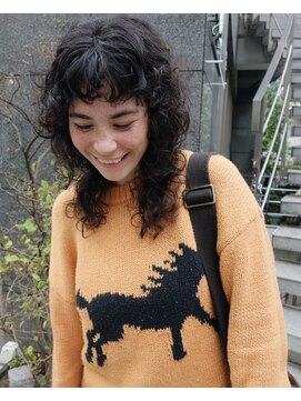 レコ 渋谷(LECO) ウルフロングハイレイヤーウルフカット