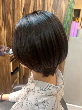 ヘアリゾート粋 トゥジュ 池袋東口店(tujuh) 丸みショート/ダークブラウン