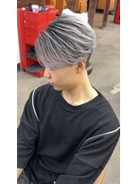 リップス 吉祥寺アネックス店(LIPPS) ホワイトシルバーアッシュバレイヤージュセンターパート