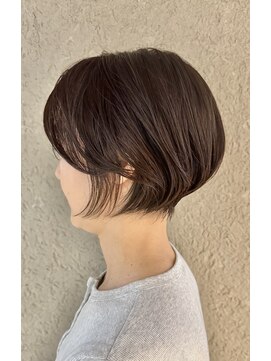 ハートボックス 四谷店(Heart box) フォルムが綺麗なボブスタイル