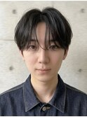 黒髪韓国マッシュ毛流れセンターパートダウンパーマツーブロック
