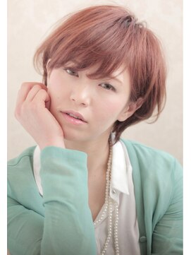 グレース(GRACE) ナチュラルショートボブ（担当：宮本）