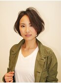 STORY的なショートボブ