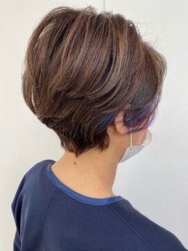 ステア ケース(stair case) 白髪染めを使わない白髪染め【インナーカラー＆ハイローライト】