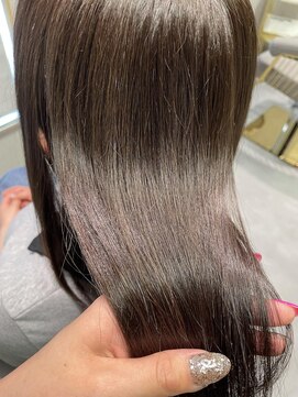 ニーナ ビューティーサロン(NINA Beauty Salon) グレージュ#髪質改善#トリートメント