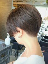 シャロン(SHARON) 【SHARON原宿】アッシュブラウン×刈り上げショート