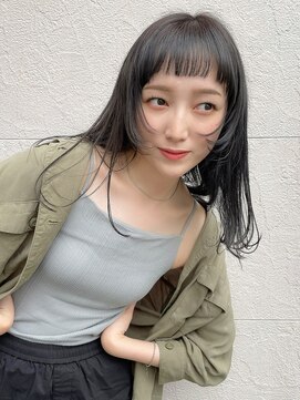 エミュ 中央駅店(eMu) ブルーグレージュ、顔周りレイヤー