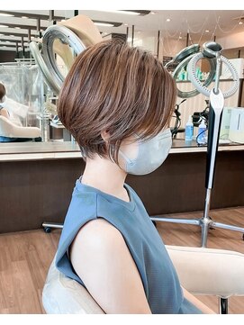 アッシュ 横浜西口店(Ash) 大人ショート