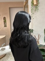 ユッカ 梅田(YUCCA) 【 YUCCA 】大人可愛い20代30代レイヤーカット/ブラックカラー