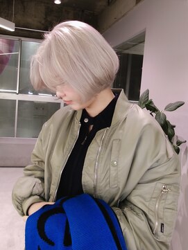 キオクエコ(KIOX eko) ハイトーンボブ