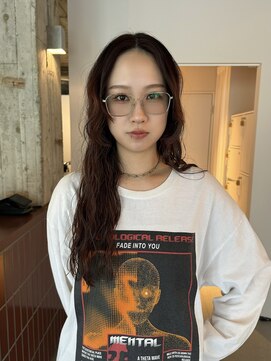 トッド(tod) ロングレイヤー/顔周りレイヤー/ロングパーマ/デジタルパーマ