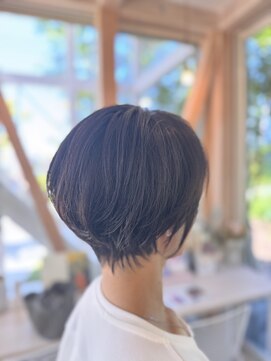 アンドシー(and c) 大人ショート　アヤコ