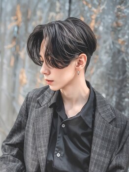 アンティーク(antique)の写真/【豊田市】男性も気軽に通える雰囲気が◎再現性の高いカットで、オシャレにかっこいいスタイルをご提案