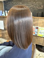 ヘス(HES)&nbsp;30代/40代/50代オリーブベージュボブレイヤー