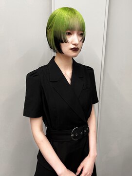 ヴァーディ オモテサンドウ(Vardy omotesando) neon/ネオングリーン ハイトーンボブ モード