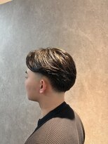 ザ クラン バイ ヘッドライト 仙台長町店(THE CLAN by HEADLIGHT)&nbsp;テーパーフェード/センターパート