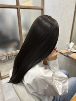 ロミバイリー(Romi by Lyee) ロングレイヤースタイル