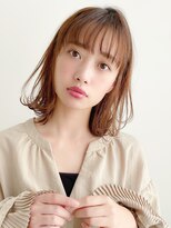 トゥーナ 表参道(tona)&nbsp;ミディアムレイヤー、外ハネボブ、グレージュ、脱白髪染め☆