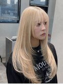 ブロンドカラー/レイヤーカット