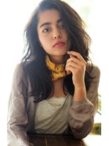 リマ(RIMA)&nbsp;【RIMA】 ノームコアなナチュラルウェーブ×グレージュ