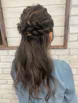 シェリール 八千代台駅(CHERIR)&nbsp;オトナカワイイ☆サイド編み込みルーズハーフアップアレンジ