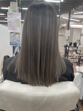 フロート 小阪店(float) ハイライトカラー ヌナボブ チャンモリ ボブルフ