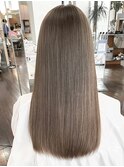 艶髪ストレート◇グレージュ