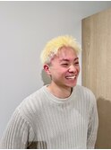 金髪スパイキーショート