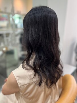 ジラ ヘアアンドメイク(girra HAIR&MAKE) フリーフォール