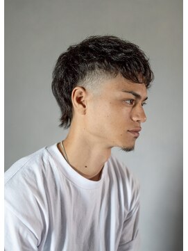 ハングアウト(Hangout) マレットヘア/外国人風/フェードカット/刈り上げ/メンズパーマ