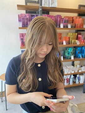 シモン(SIMON) ミルクティーベージュ/半田/知多/半田美容室/知多美容室