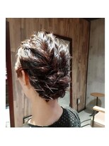 ネセサリー(NECESSARY) ヘアセット