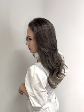 グランデ リー(GRANDE ly) 韓国ヘア【髪質改善/縮毛矯正/レイヤーカット/顔周りレイヤー】
