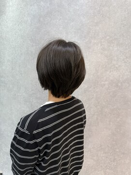アッシュ 大森店(Ash) 大人ショートボブ
