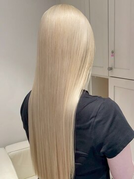 ベレーザ 渋谷(BELEZA) 16670抜きっぱなしブロンドハッシュカットホワイトブロンド