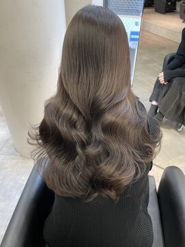 ルル(Lulu) グレージュカラー