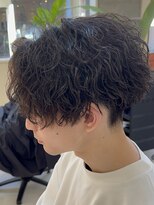 ラ ポルト ドゥ サワ(La Porte de SAWA) センターパート×波巻きツイスパ【メンズパーマ/メンズヘア】