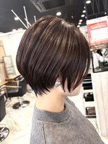 リノナ(Linona) ロングショートワンカールパーマカーキグレージュ前髪錦糸町