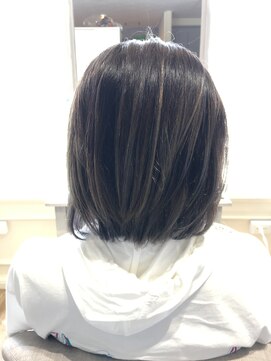 ブレスヘアーデザイン(BLESS HAIR DESIGN) バレイヤージュ×ショートレイヤー