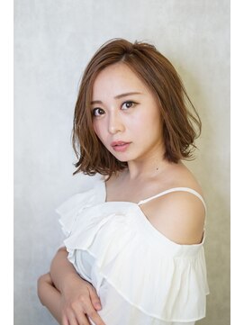 ディスオモテサンドウ 表参道(This OMOTESANDO) 【This OMOTESANDO表参道】大人気のオトナ女子のリバースボブ☆