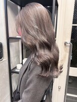 ロマリア 渋谷 渋谷宮益坂(Lomalia)&nbsp;【Lomalia 渋谷】ブリーチで作るラベンダーグレージュ