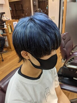 ブルブンガ(Berbunga) オーシャンブルー×ツートンカラーニュアンスマッシュウルフ