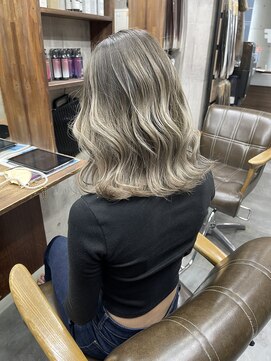 ラフ(LAFF) #バレイヤージュ#グレージュカラー#ボブウルフ#ココアベージュ